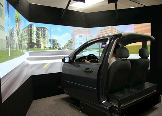 虚拟驾驶，汽车驾驶仿真，汽车模拟驾驶在安全教育方面的应用场景