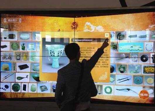 触摸一体机在展馆展厅的应用场景